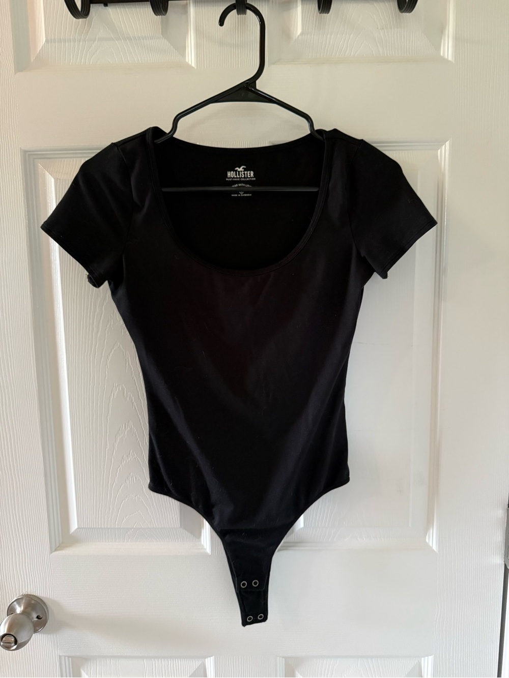Hollister Black Short Sleeve Scoop Bodysuit